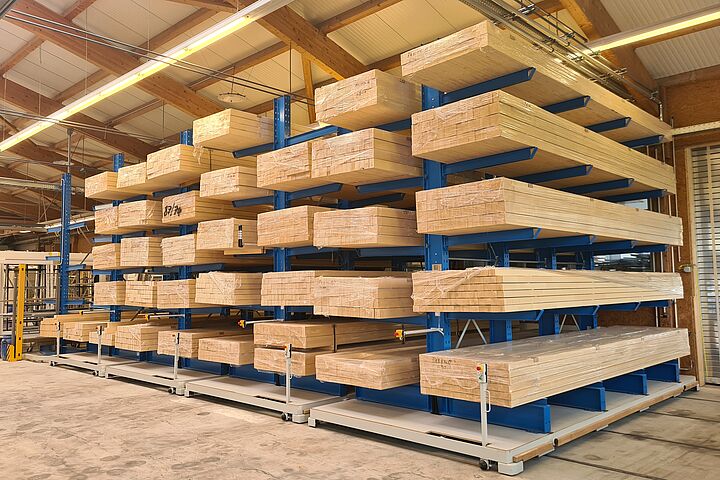 mobile cantilever racking system